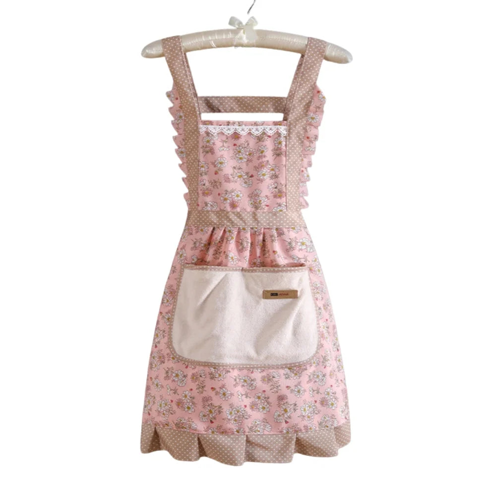 Apron | Water-Resistant With Adjustable Straps & Pockets