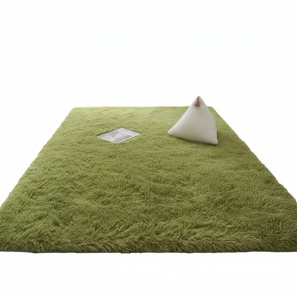 Area Rug | Woven Textile Surface & Textured Backing | 50 x 80 cm