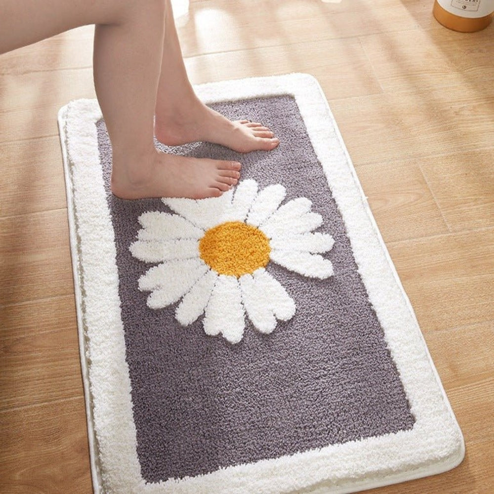 Bath Mat | Daisy Print Microfiber | Rubber Backing