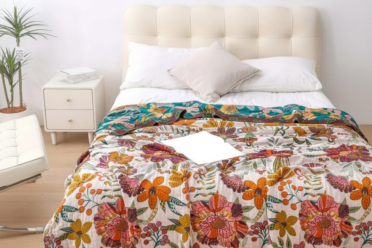 Throw Blanket | Floral Motif & Reversible Woven Fabric