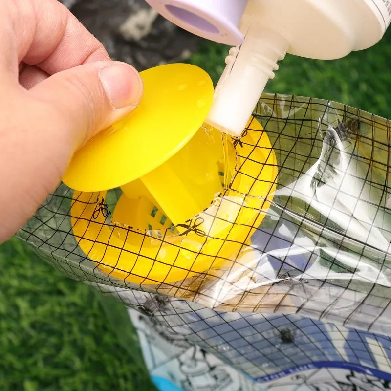 Hanging Fly Trap | Water-Soluble Bait & Disposable