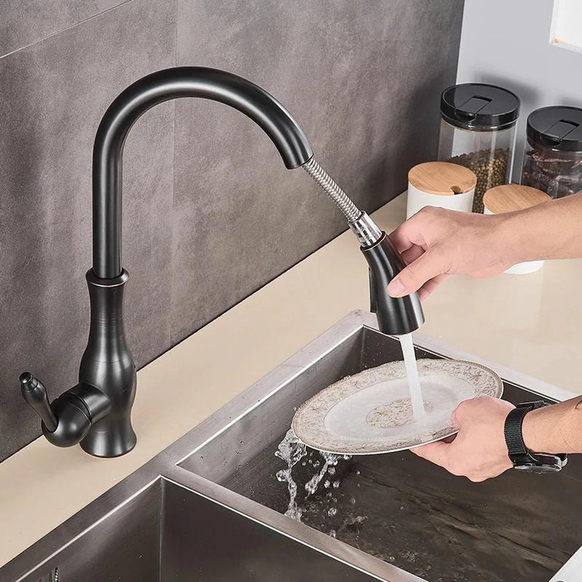 Kitchen Faucet | Pull-Out Spray Head & Copper Finish