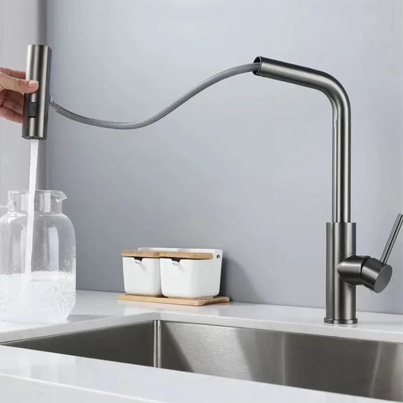 Kitchen Faucet | Pull-Out Spray Hose & Metal Body | Single-Lever Control