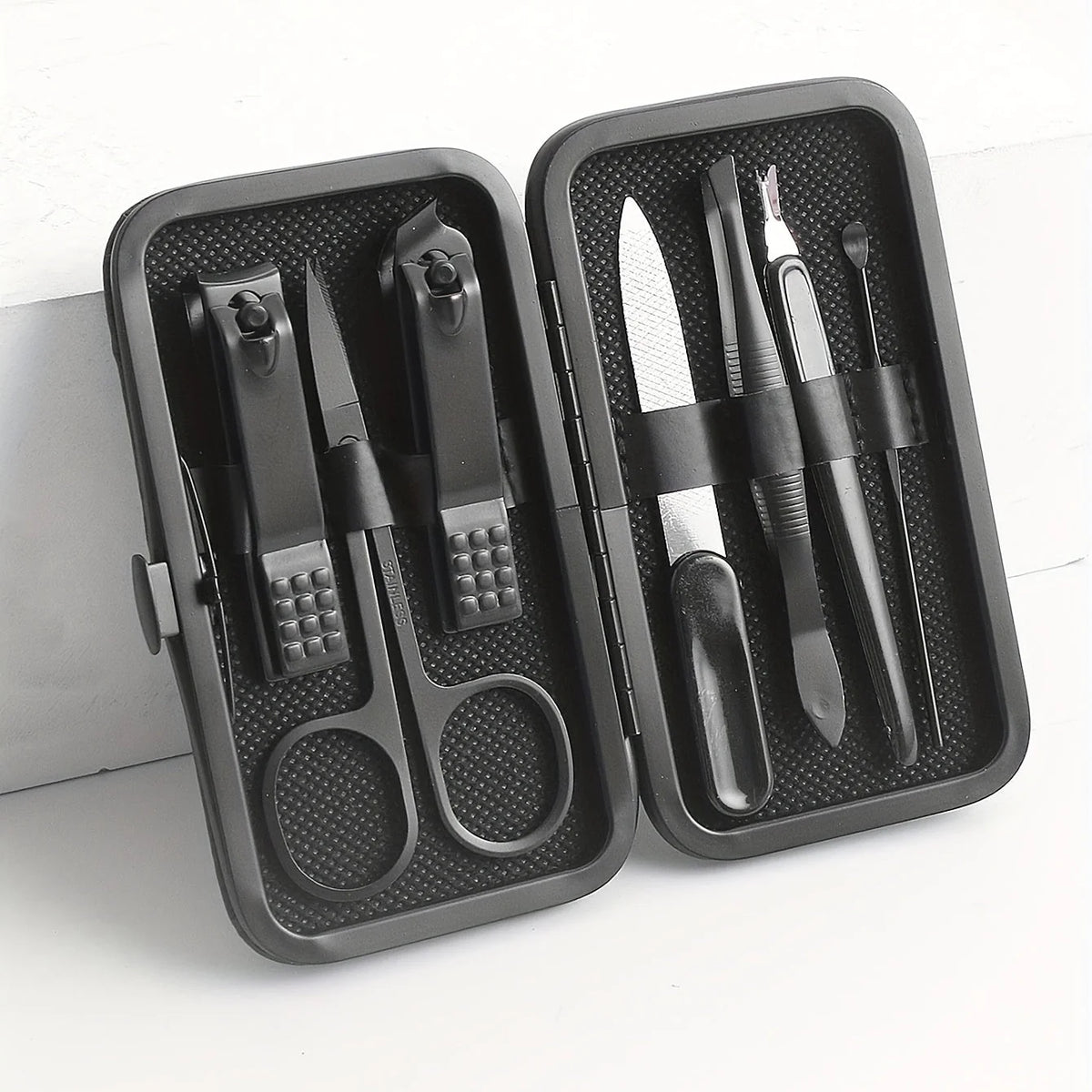 Manicure Set | 7-Piece With Travel Case