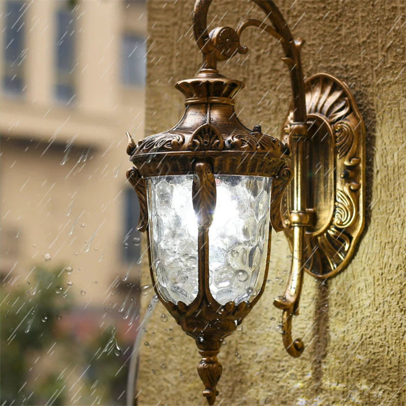 Outdoor Wall Light | Vintage Lantern & IP65 Weatherproof