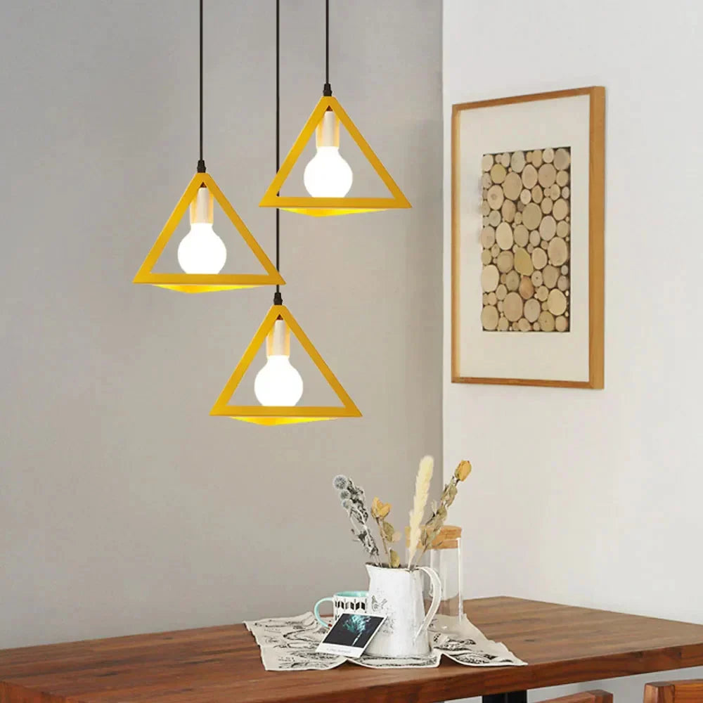Pendant Lamp | Pyramid Metal Wire Frame | Vintage-Inspired Design