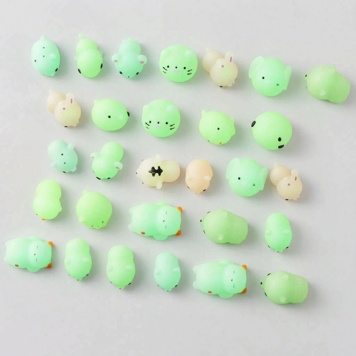 Squishy Toy | Kawaii Glow-In-The-Dark & Squeezable