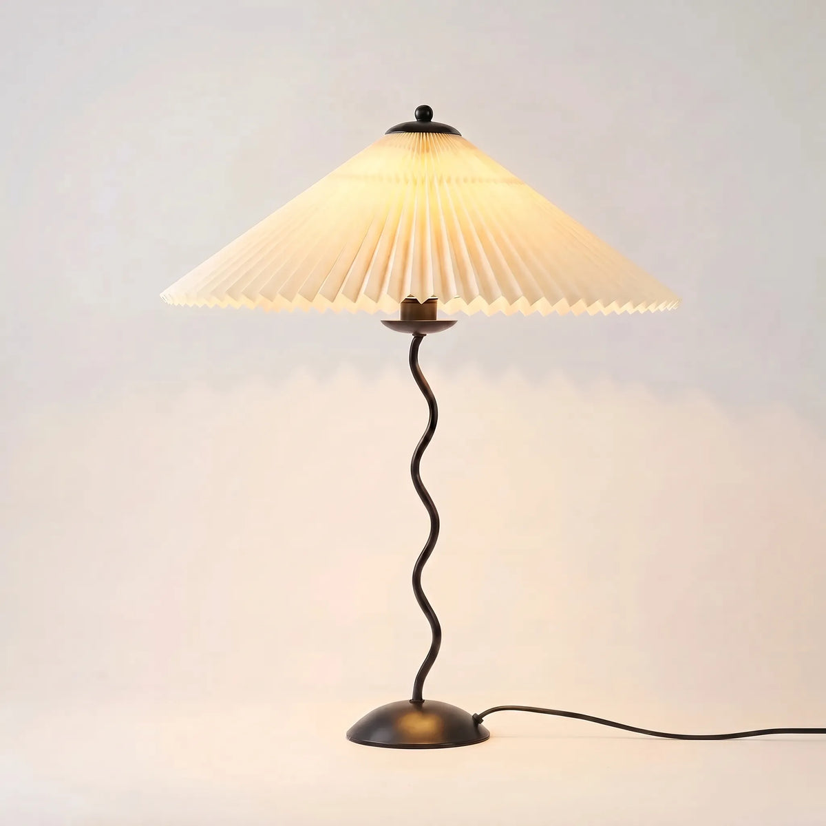 Table Lamp | Wavy Metal Base & Wide Pleated Shade